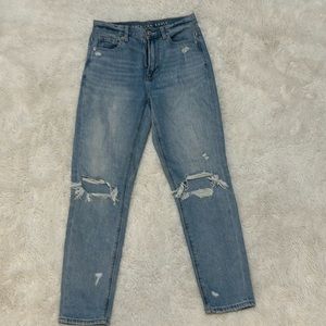 American Eagle mom jeans